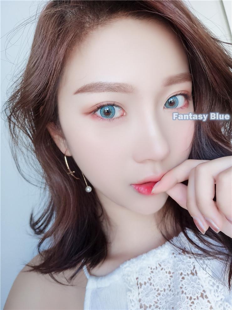 Urban Layer Orlando Blue colored contacts